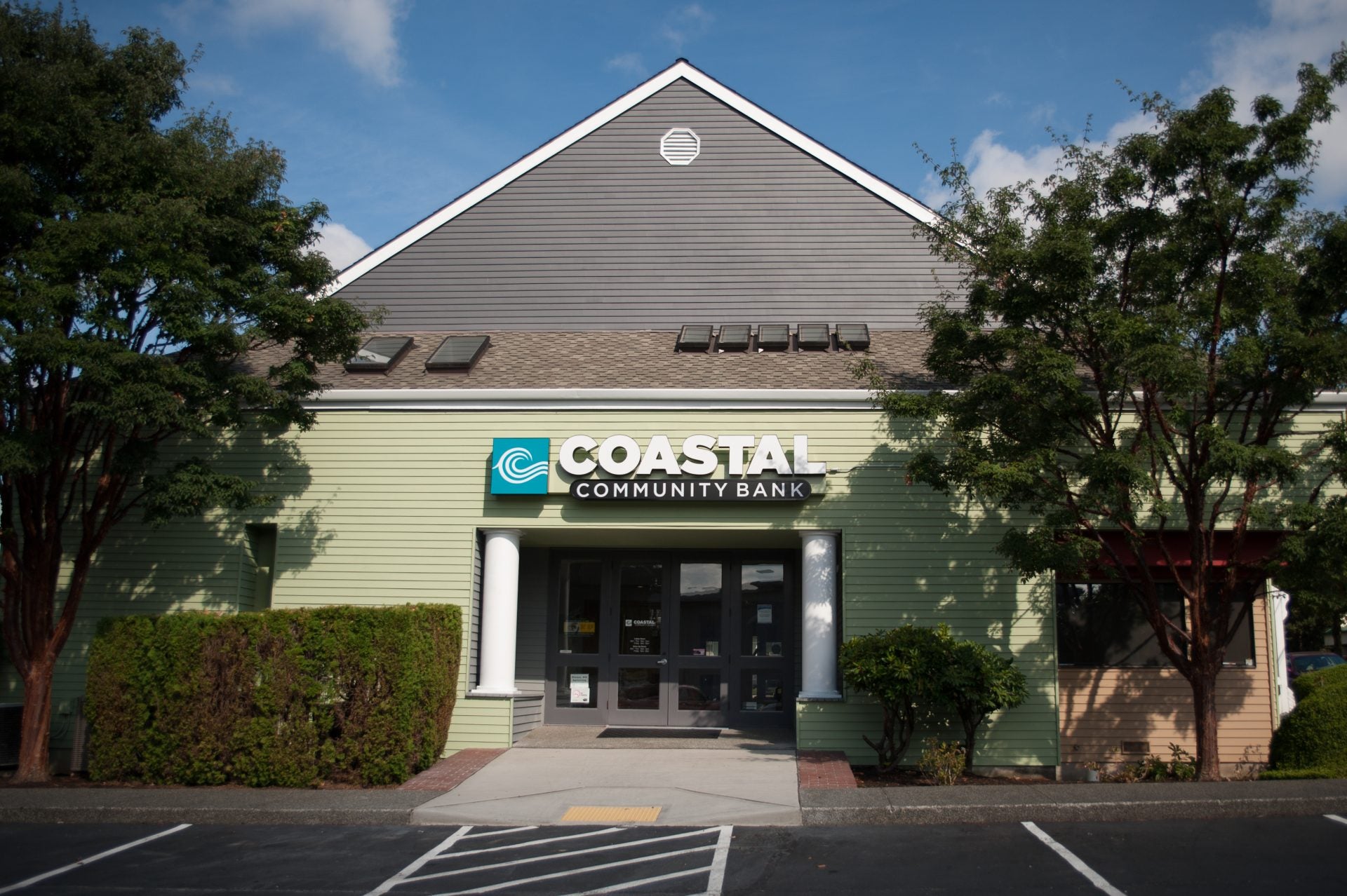 Coastal Community Bank Business Banking